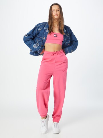 Tommy Jeans Tapered Broek in Roze