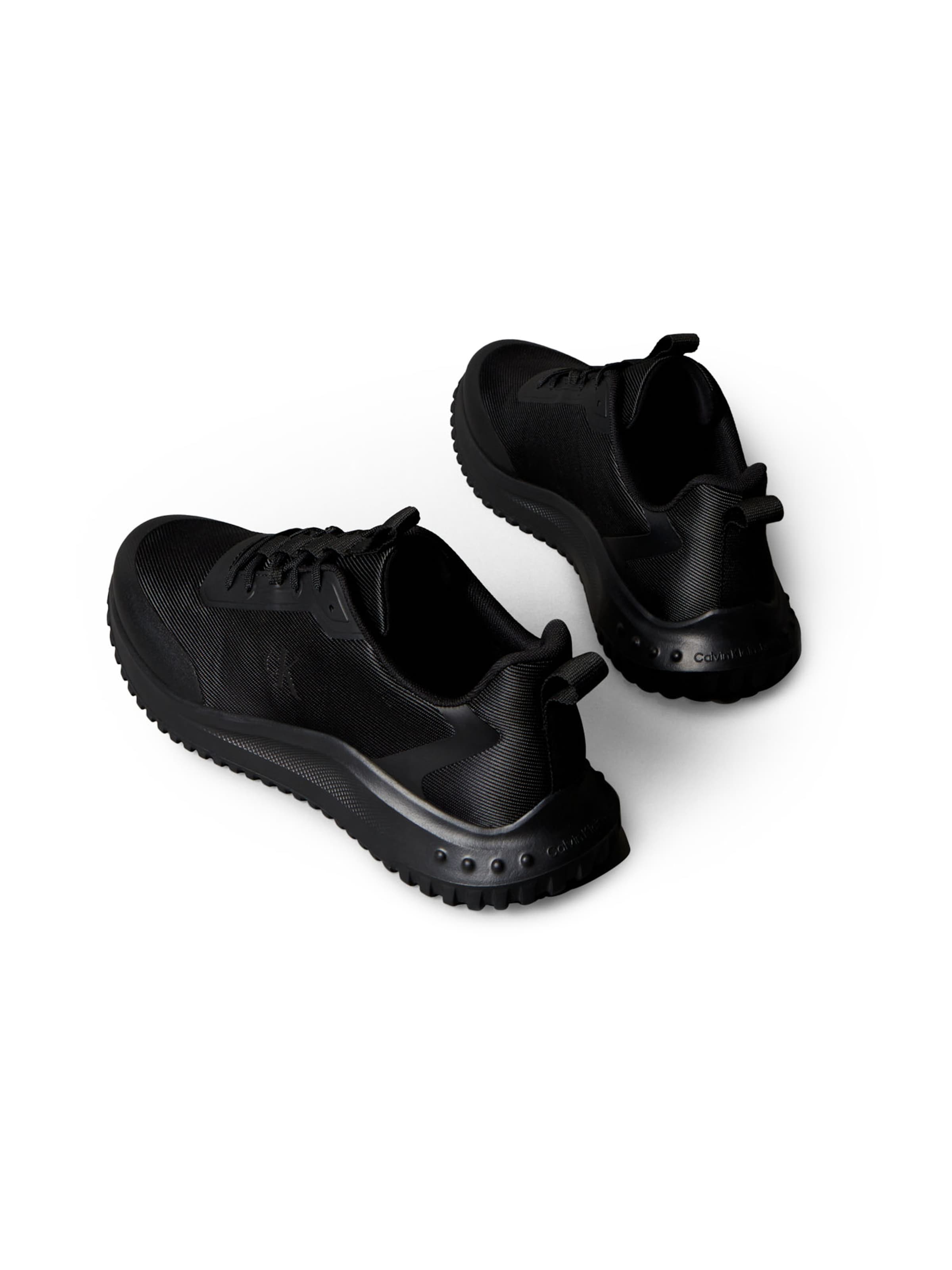 Calvin Klein Низкие кроссовки в Черный
