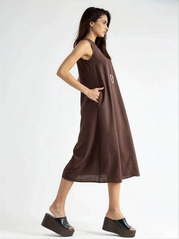 Hiccup Dress 'Linen Feel' in Brown