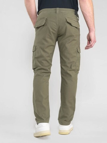 Regular Pantalon cargo 'Sivan' Le Temps Des Cerises en vert