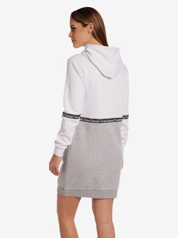 Robe 'Berg' BRUNO BANANI en blanc