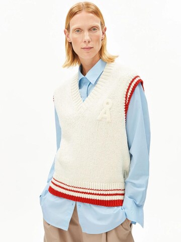 ARMEDANGELS Knitted Vest in Mixed colors