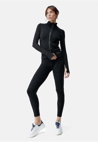 Veste de survêtement Born en noir