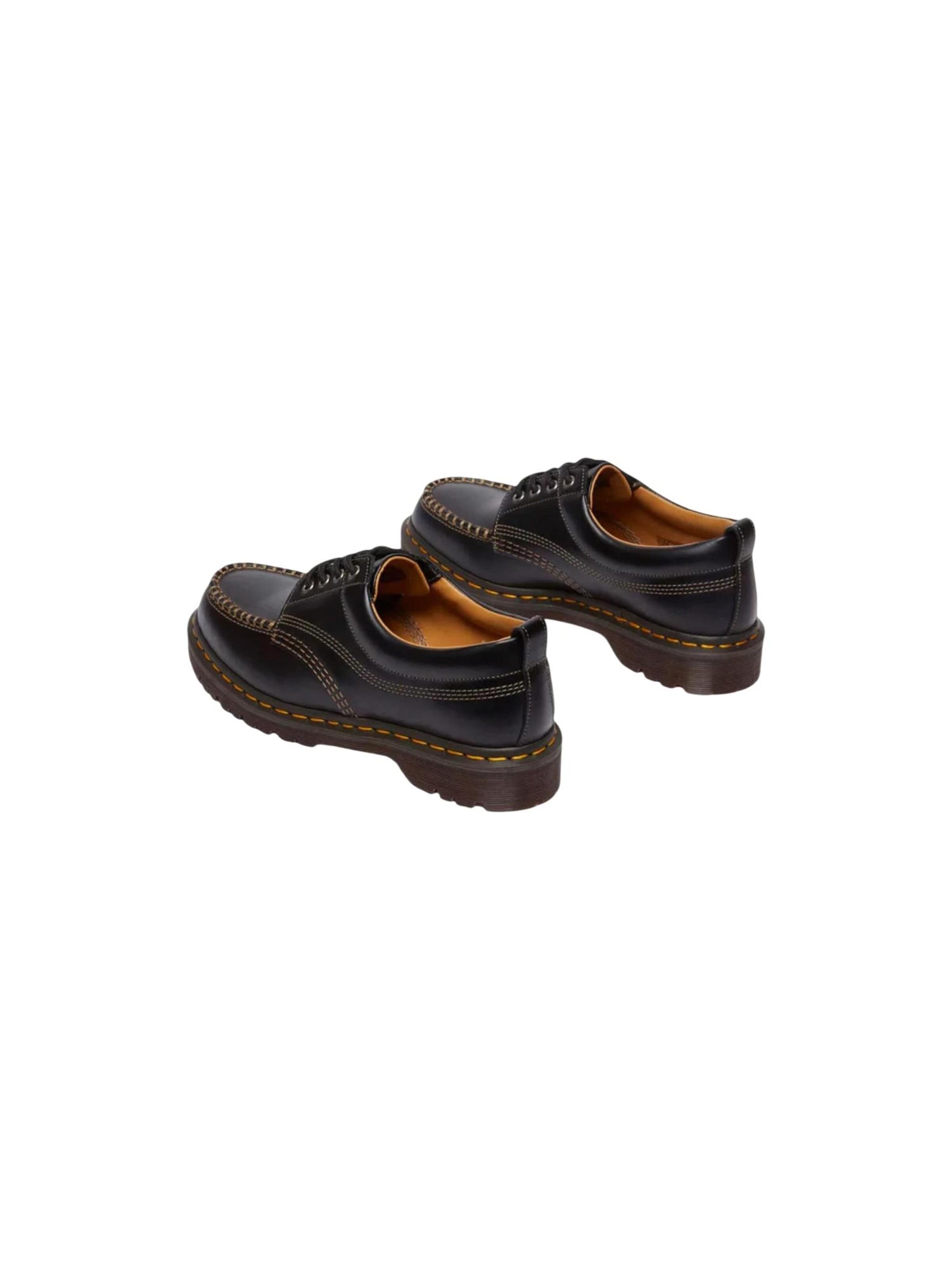 Dr. Martens Moccasin 'Lowell Analine 31816001' in Black