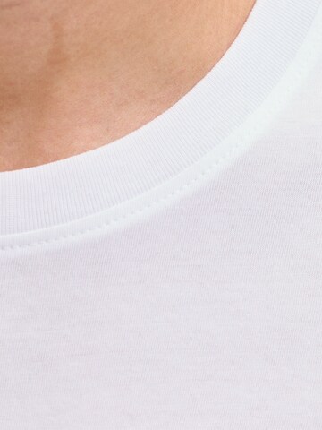 JACK & JONES Bluser & t-shirts 'JJCOLE' i hvid
