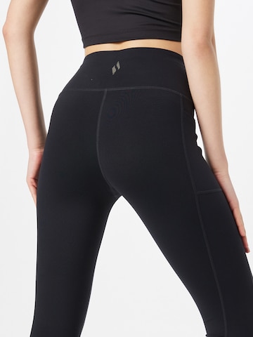 SKECHERS Skinny Sportbroek in Zwart