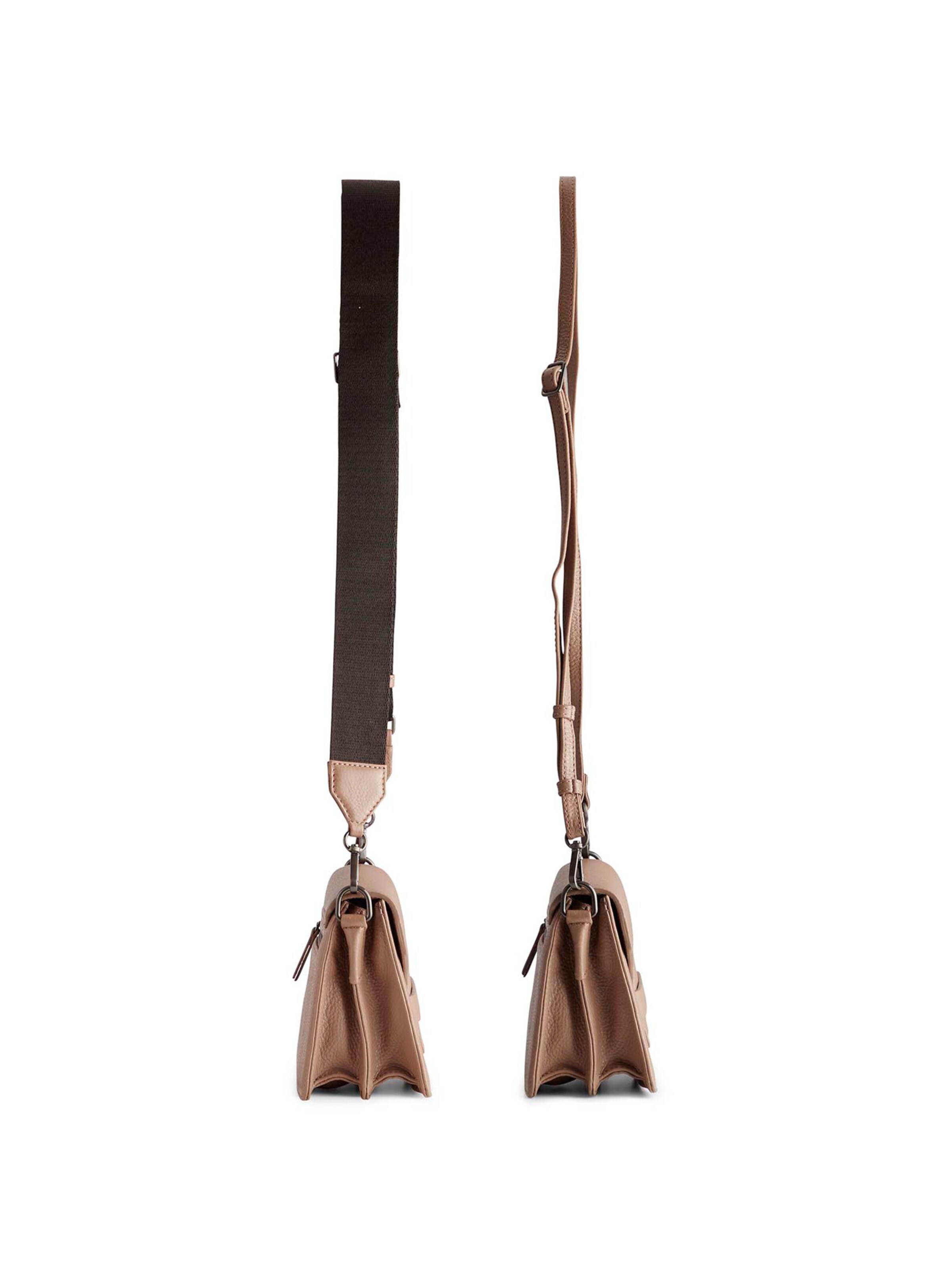 Frauen Taschen & Rucksäcke MARKBERG Umhängetasche in Beige - GX61219 Frauen Taschen & Rucksäcke MARKBERG Umhängetasche in Beige - GX61219
