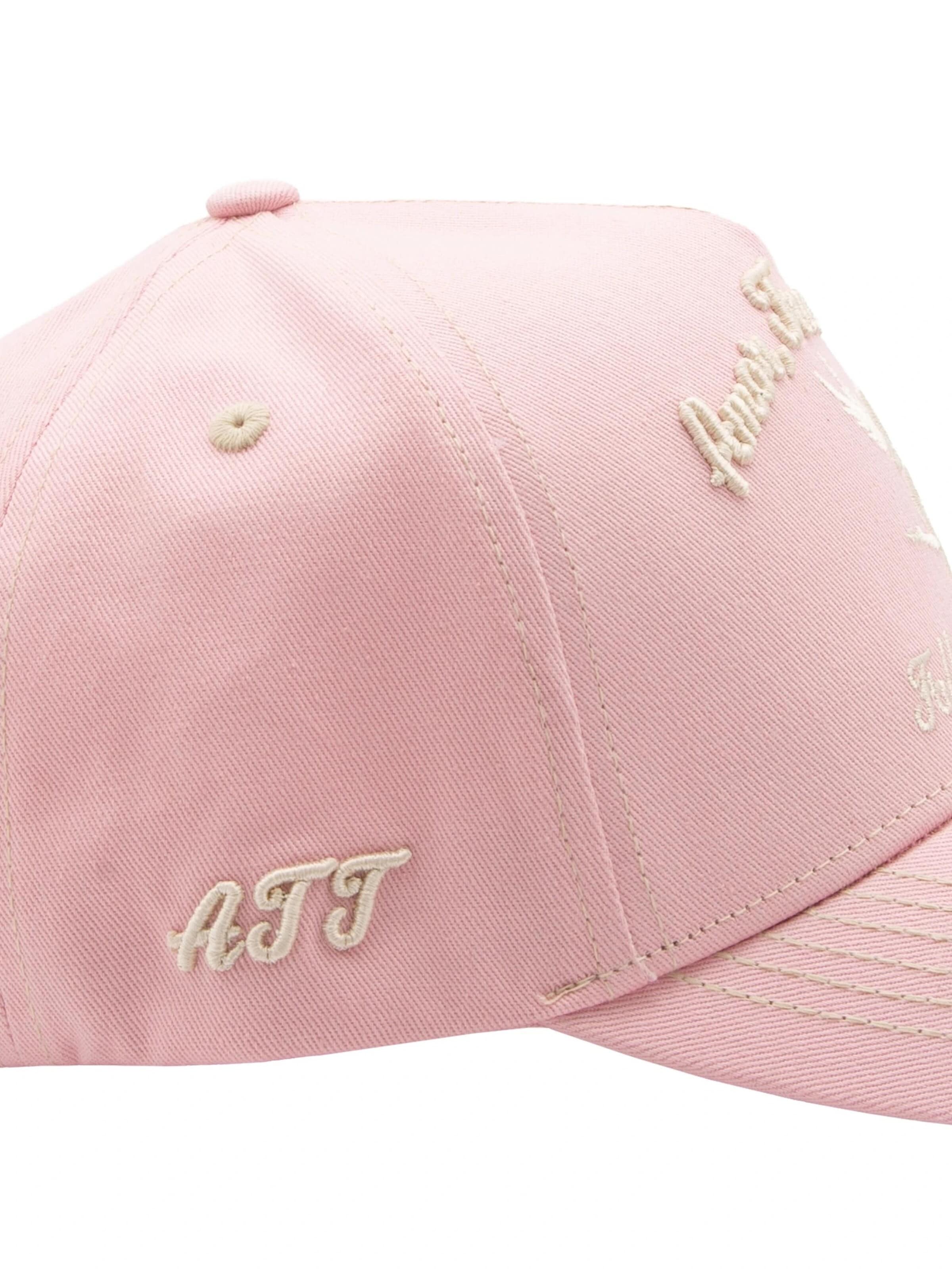 Amor, Trust & Truth Cap 'Follow Your Heart' in Pink