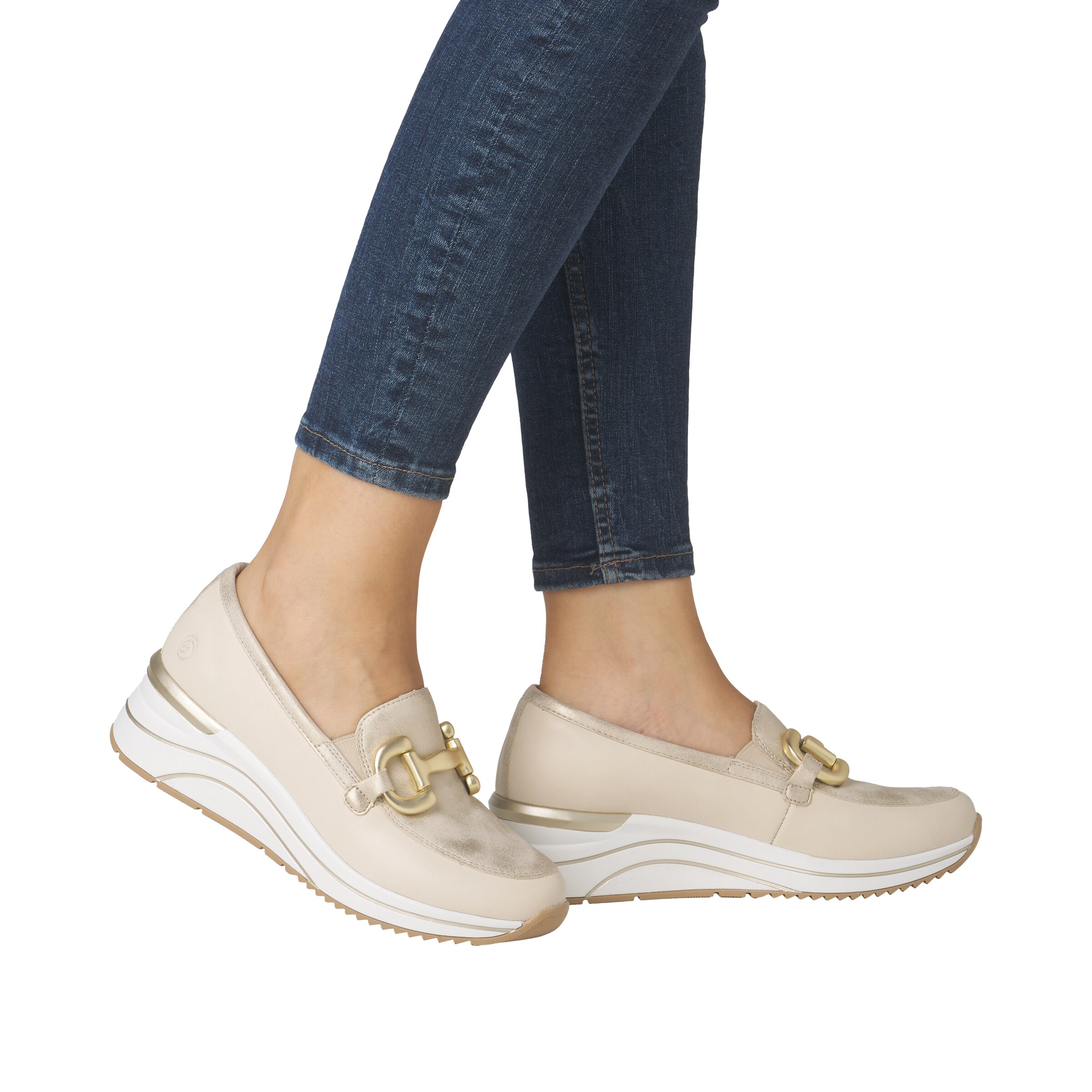Chaussure basse REMONTE en beige