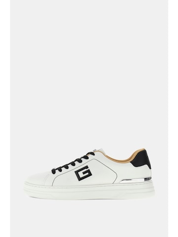 GUESS Sneaker 'Welyar' in Schwarz