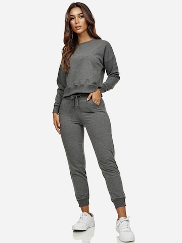 Survêtement 'F201' Tazzio en gris