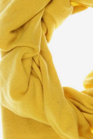 Zwillingsherz Scarf & Wrap in One size in Yellow
