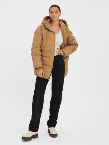 VERO MODA Vinterjacka 'ELANOR' i beige