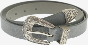 Pull&Bear Belt in One size in Grey: front