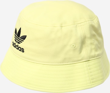 Chapeaux 'Trefoil ' ADIDAS ORIGINALS en jaune : devant