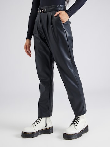 ONLY Regular Pleat-Front Pants 'Heidi' in Black: front