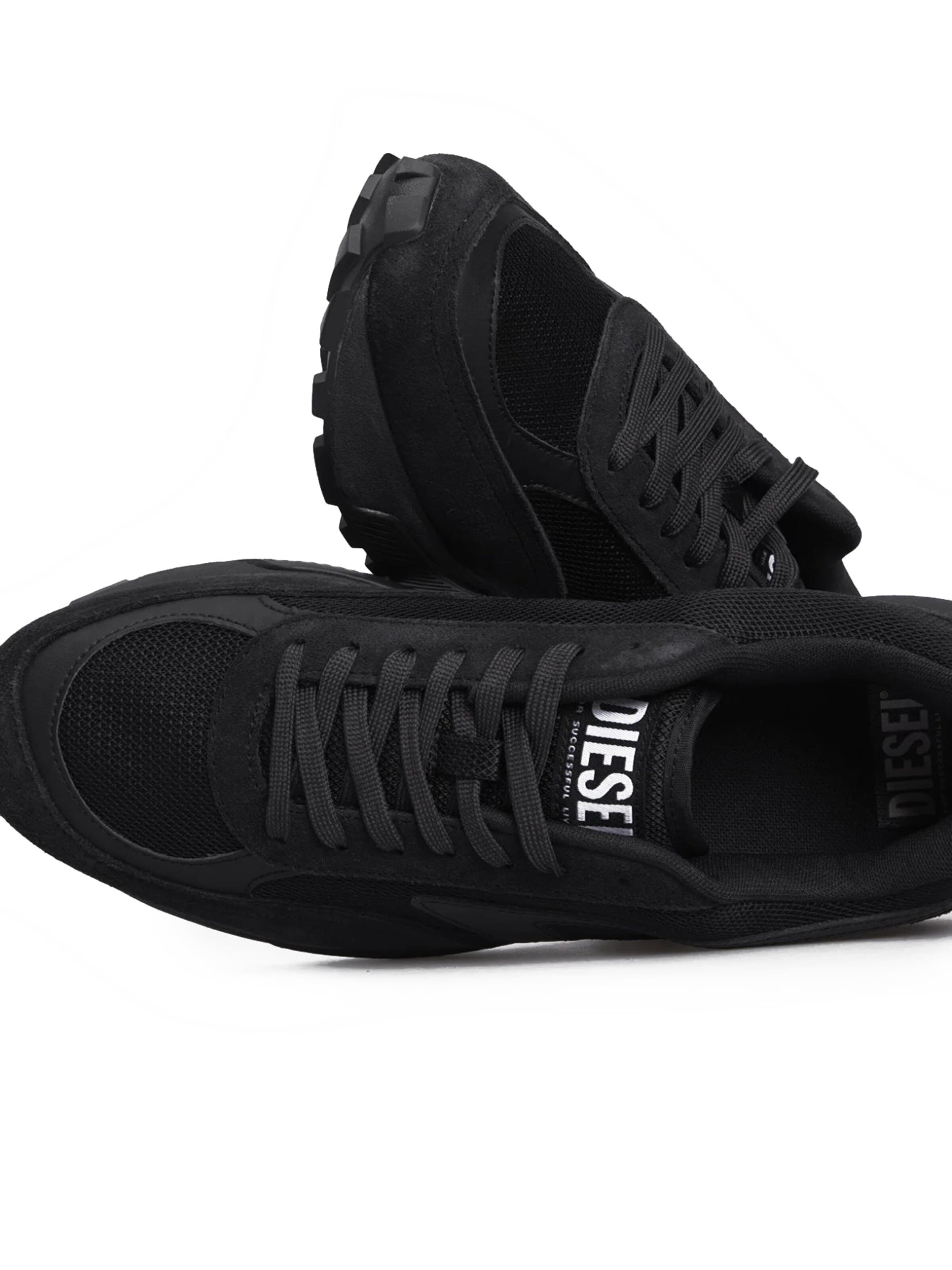 Baskets basses 'S-TYCHE D' DIESEL en noir