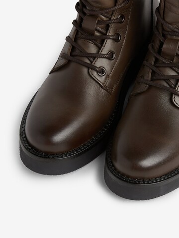 Tommy Jeans Lace-Up Ankle Boots in Brown