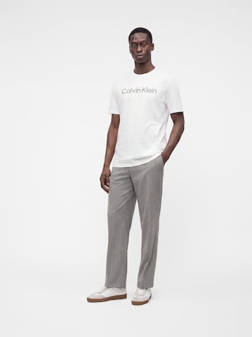 Maglietta 'CLSC30s' di Calvin Klein in bianco: frontale
