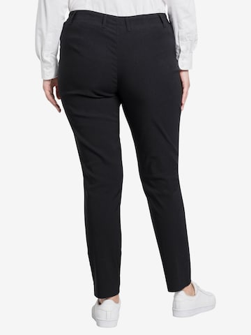 SHEEGO Slimfit Spodnie w kolorze czarny