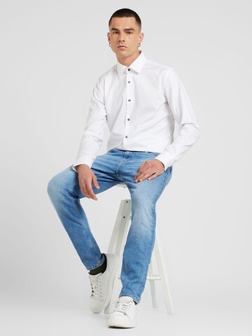 BOSS - Ajuste estrecho Camisa 'H-HANK' en blanco