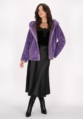 faina Between-Season Jacket in Purple