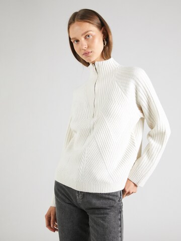 Sofie Schnoor Sweater in White: front