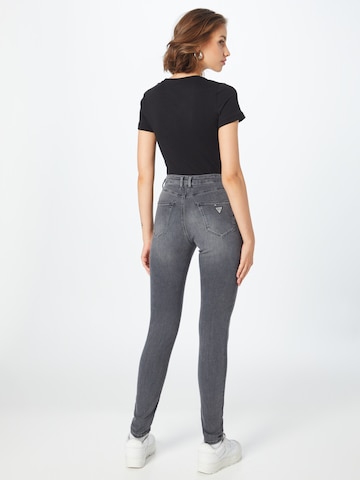 GUESS Skinny Jeans i grå
