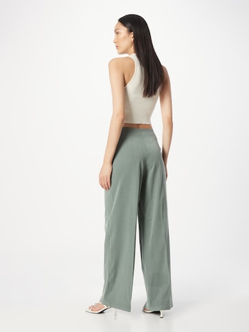 LA STRADA UNICA Wide leg Pleated Pants in Green