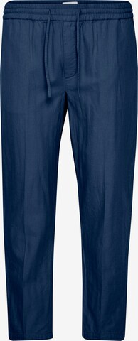 Casual Friday Loosefit Chino 'Pilou 0080' in Blauw: voorkant