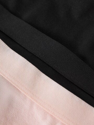 Sous-vêtements LMTD en rose