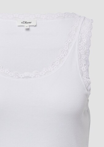 Haut s.Oliver en blanc