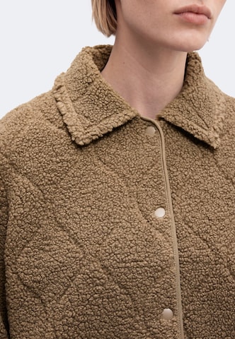ONLY Демисезонная куртка 'ONLKELLY' в Коричневый: спереди