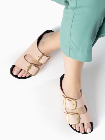 smėlio Bayton Šlepetės 'Alicante'