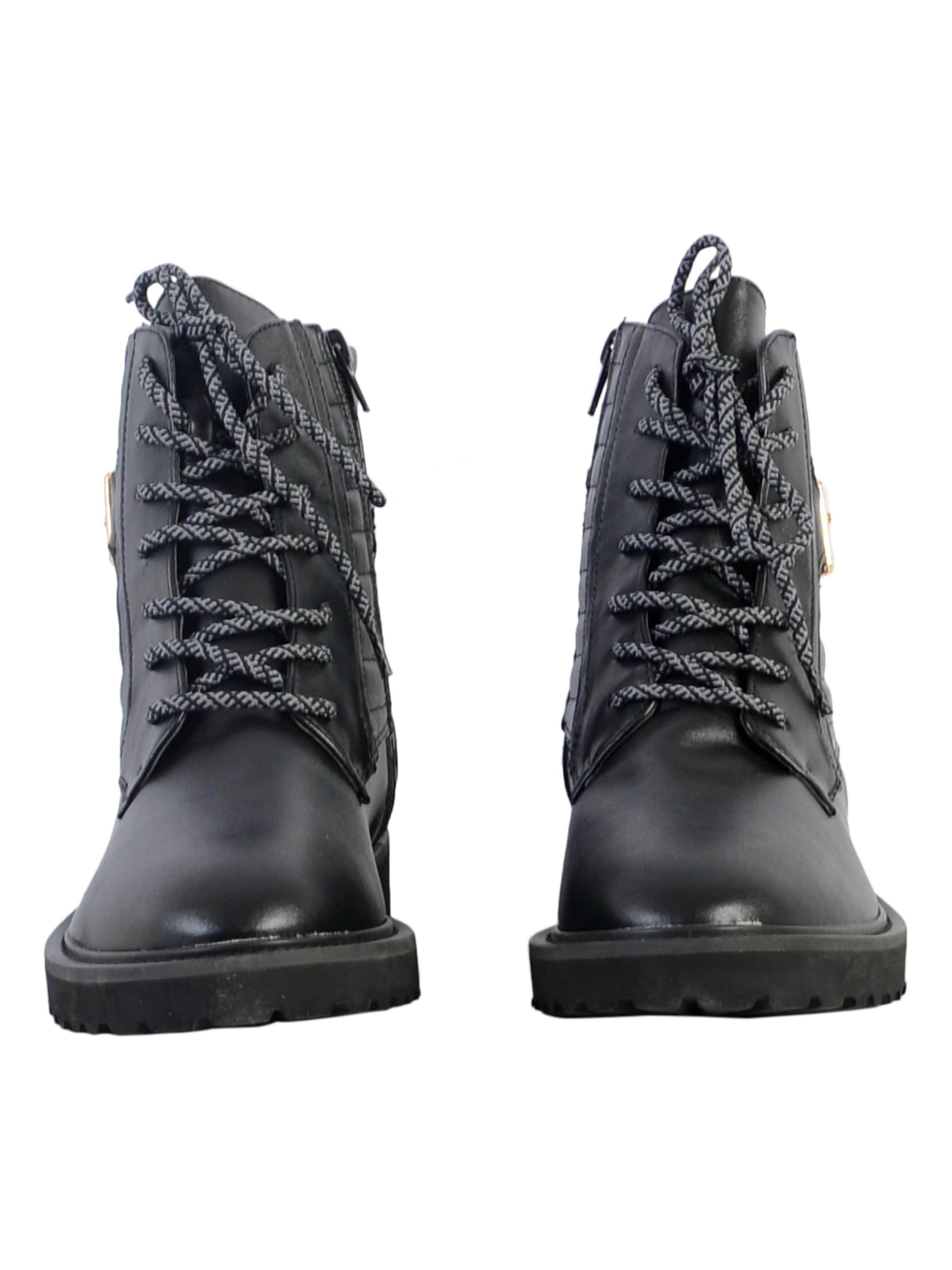 The Divine Factory Ankle Boots in Schwarz