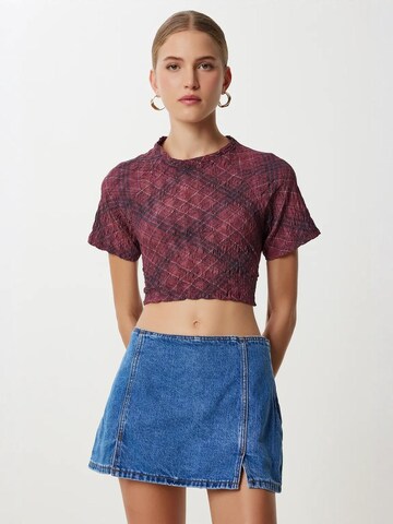 Camicia da donna 'Blusen' di Happiness İstanbul in rosso: frontale