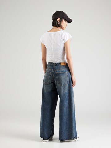 Monki Wide leg Jeans in Blauw