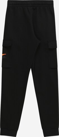 Tapered Pantaloni di Nike Sportswear in nero