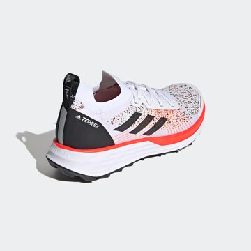 Chaussure de course 'Terrex Two Parley' ADIDAS TERREX en blanc