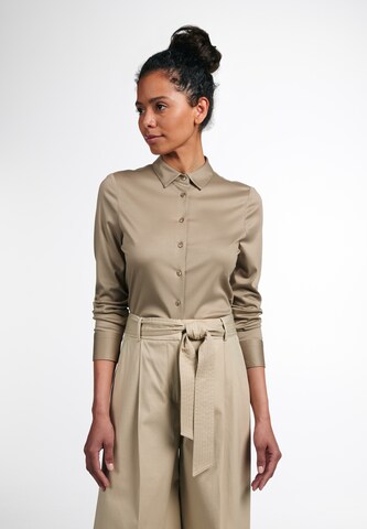 ETERNA Blouse in Beige: voorkant