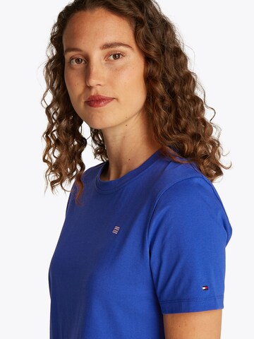 Maglietta di TOMMY HILFIGER in blu