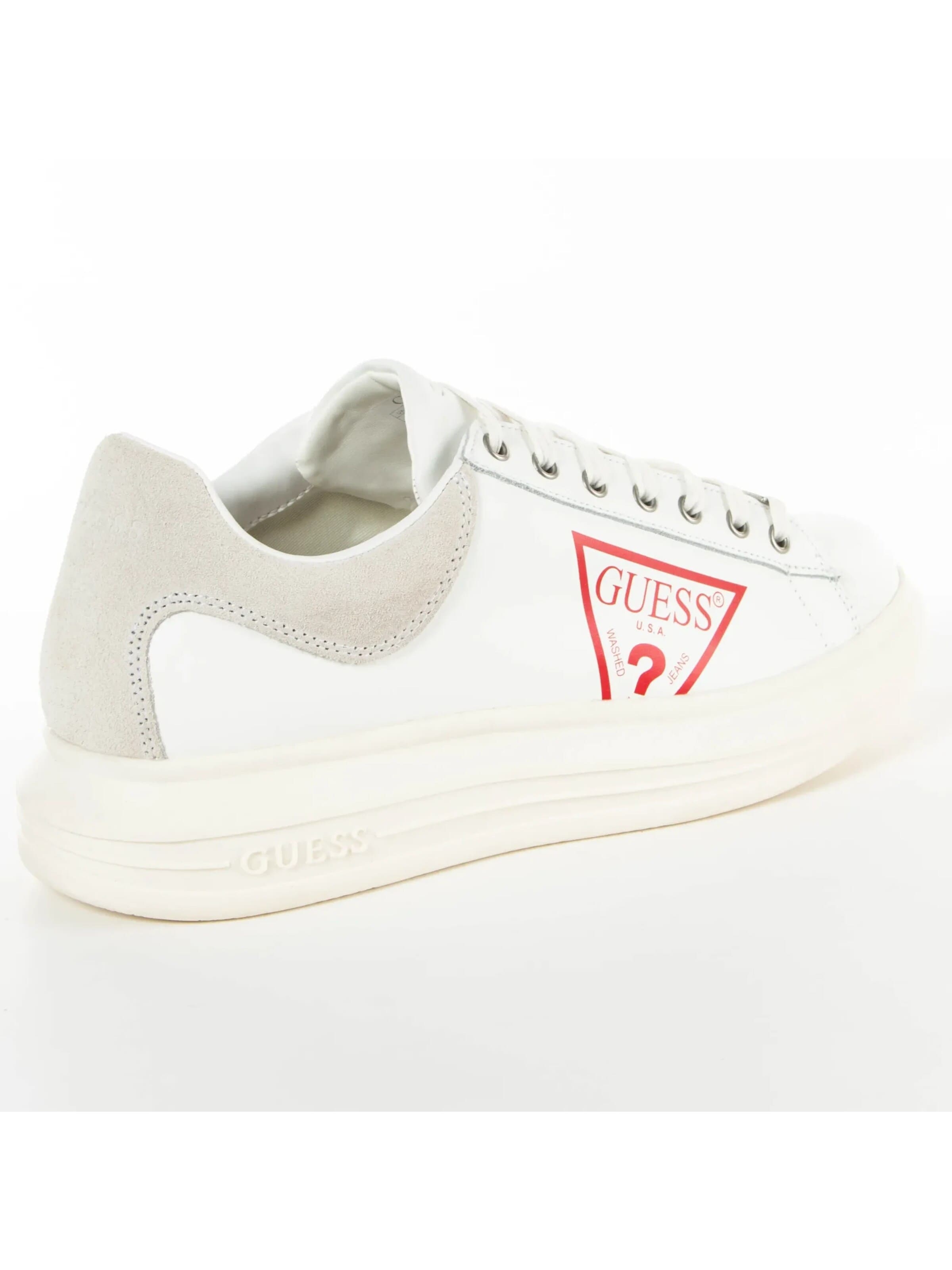 GUESS - Zapatos con cordón 'Red logo triangle' en blanco