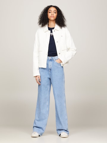 Veste mi-saison Tommy Jeans en blanc