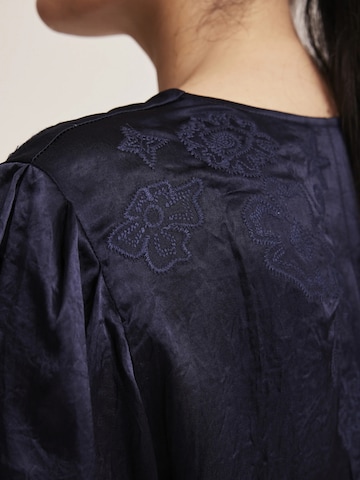 Maglietta ' Gina ' di Odd Molly in blu