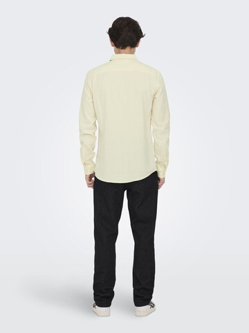 Coupe regular Chemise Only & Sons en beige