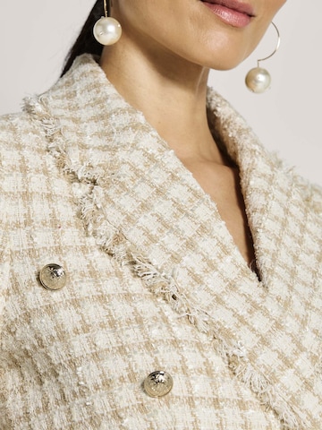 MADELEINE Blazers in Wit