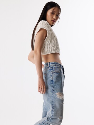 Twist Sweater in White