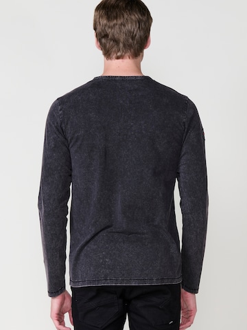 KOROSHI T-shirt i svart