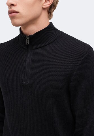 Pulover de la s.Oliver pe negru