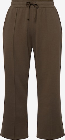 Ulla Popken Regular Pants 'Culotte' in Green: front